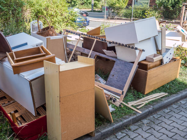 Best Attic Cleanout Services  in Bessemer, MI