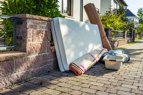 Best Commercial Junk Removal  in Bessemer, MI